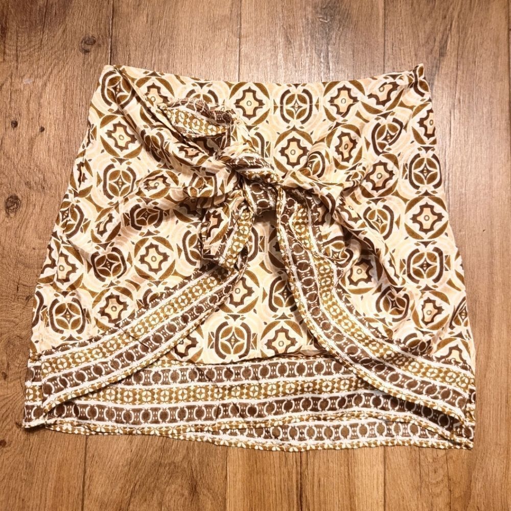 Free People Aztec Front Tie Mini Skirt Brown Cream Size 2 New